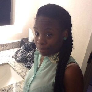 Meet your Posher, Marcella